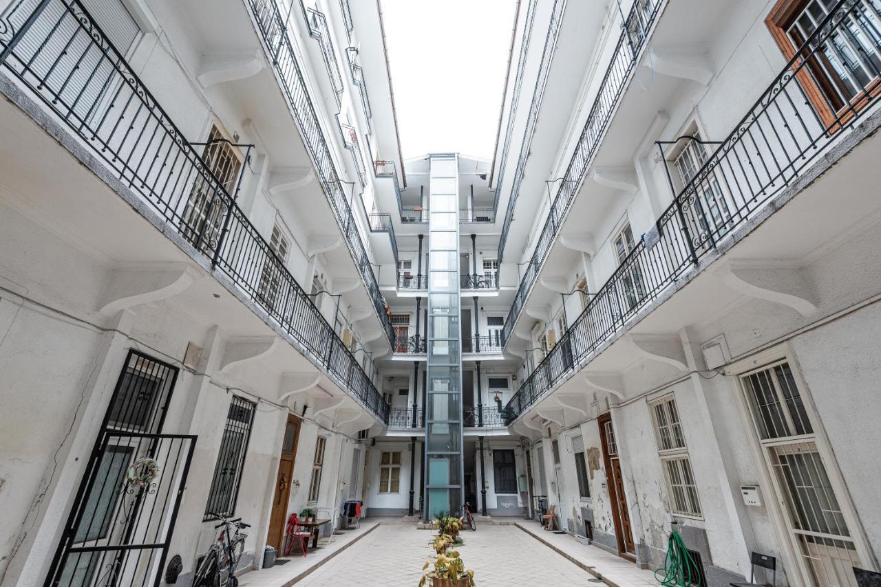 Inside Edge Apartment ブダペスト エクステリア 写真